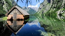 Zrcadlící hladina jezera Obersee