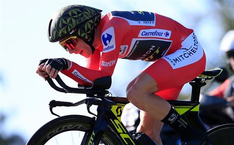 Britsk cyklista Simon Yates bhem asovky na Vuelt