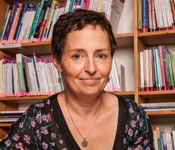 MUDr. Irena Závadová (48) je primákou praské organizace Cesta dom, kde vede...