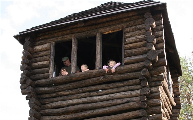 Vyhlídková v na vrchu Rubín u Podboan