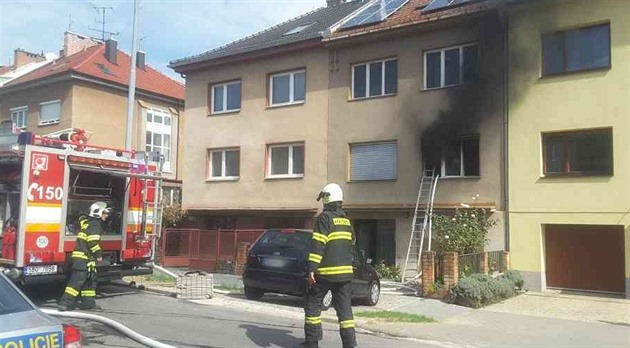 U poáru v rodinném dom v Brn-ekovicích zasahovaly tyi hasiské jednotky.