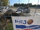 Firma PSJ kvli insolvenci u nedokoní výstavbu záchytného parkovit pro 110...