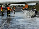 U nájezdu na dálnici D47 poblí Lipníku nad Bevou spadlo z nákladního vozu...