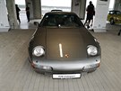 Porsche 928