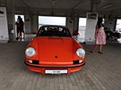 Pvodn se 911 pedstavila s oznaením 901 po námitkách Peugeotu znaka model...