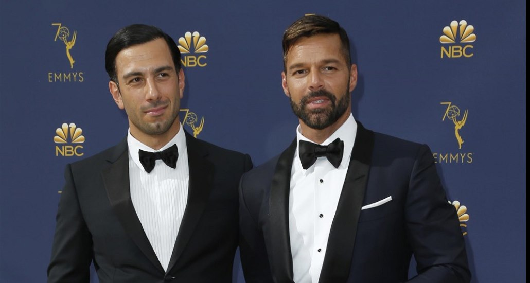 Jwan Yosef a Ricky Martin na cenách Emmy (Los Angeles, 17. zá�í 2018)