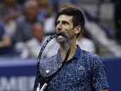 Novak Djokovi zail bhem finle US Open i pern chvilky.