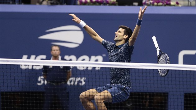 Novak Djokovi promnil mebol ve finle US open.