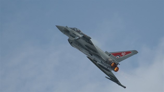Britský Typhoon na Dnech NATO v Ostravě