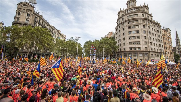 V Barcelon demonstruje zhruba milion lid za nezvislost Katalnska. Manifestace se kon u pleitosti Dne Katalnska (La Diada). (11. z 2018)