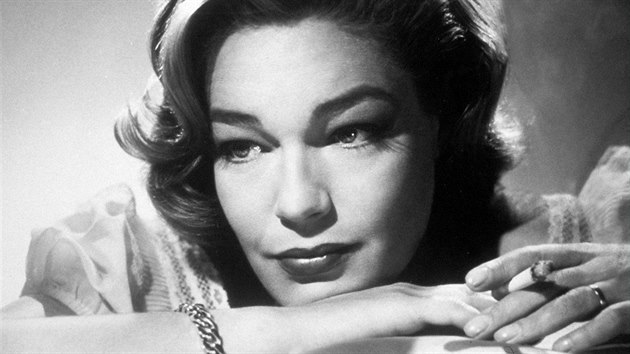 V�nivou af�ru pro�ila Romy Schneiderov� s here�kou Simone Signoretovou.