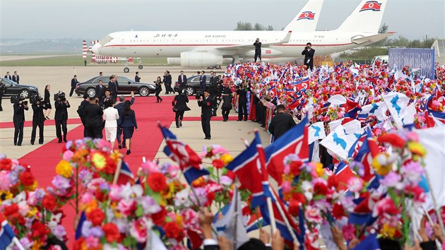 Mun e-ina na letiti v Pchjongjangu vtal Kim i naden dav (18. 9. 2018).