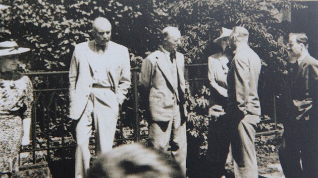 Lord Walter Runciman na žďárském zámku v srpnu 1938