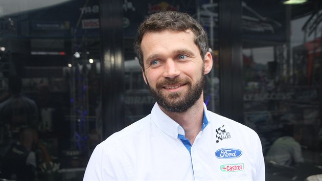 Milan Poláček pracuje v týmu pětinásobného mistra světa v rallye Sébastiena Ogiera.