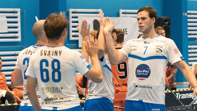 Radost otrokovick�ch florbalist�