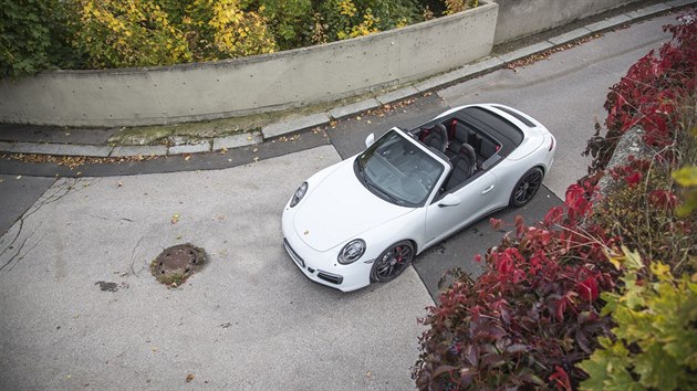 Porsche 911 Carrera GTS Cabriolet