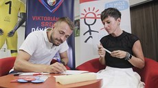 Spolupráce FC Viktorie Plzeň s Nadací pro transplantaci kostní dřeně (NTKD),...