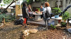 Uvítají vás i ve vnitrobloku v Salmovské ulici v Praze 2.