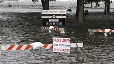 Zaplavený park Union Point v městě New Bern.