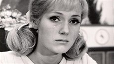 Helena Vondráčková v pohádce Šíleně smutná princezna (1968)
