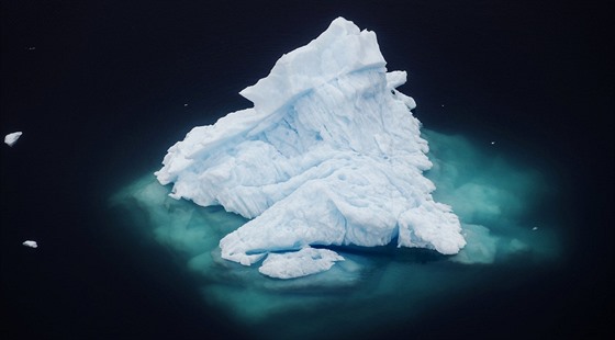Amerití klimatologové a oceánologové monitorují na západ Grónska rozpad...
