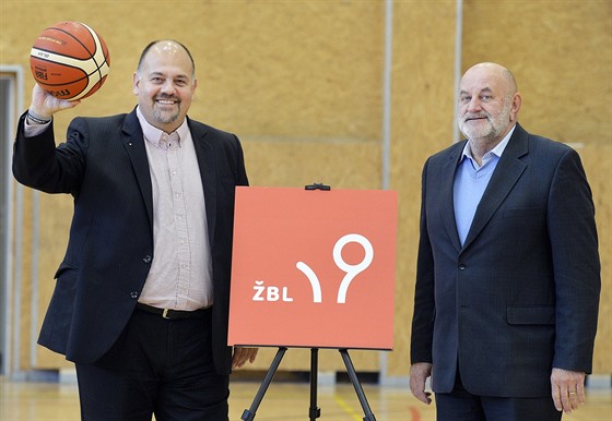 Daniel Kurucz (vlevo) a Zdenk Ringsmuth pedstavili nové logo BL.