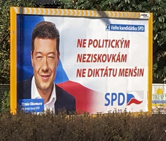 Billboard SPD v Chrudimi vyprovokoval vznik iniciativy s názvem tváe v...