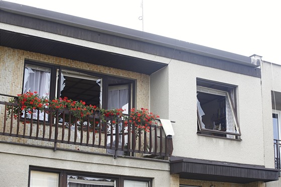 Exploze zničila rodinný dům v Mostkovicích na Prostějovsku. Uvnitř zemřel jeden...