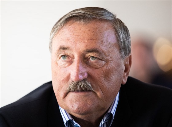 Antonín Panenka pi oslavách 100 let eského sportu