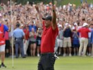 Tiger Woods vyhrál Tour Championship v Atlant, na PGA Tour zvítzil poprvé po...