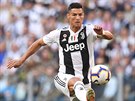 Cristiano Ronaldo z Juventusu bhem utkání s Neapolí.