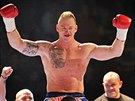 V roce 2013 vyhrál Ondru v Praze kickboxerský Zápas titán.