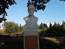 Spolek obnovil u trat bustu prezidenta Masaryka