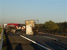 Na D11 se eln stetla dv vozidla. idii nehodu nepeili. (28. 9. 2018)