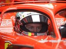 Sebastian Vettel z týmu Ferrari pi tréninku na Velkou cenu Ruska.
