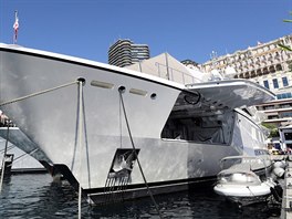 Píznivci luxusního jachtingu se v Monaku setkávají od roku 1991.