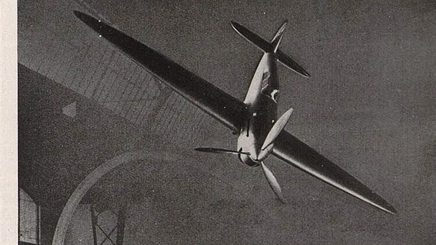 Nefunkční model budoucí stíhačky Avia B.35 v měřítku 1:1 vystavený na Národní letecké výstavě v Průmyslovém paláci v Praze roku 1937