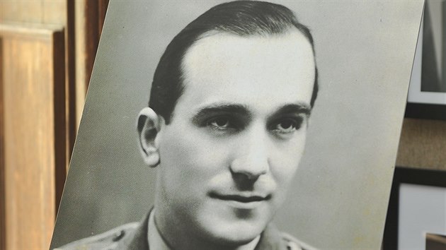 Miloš Knorr - válečný hrdina a jeden ze čtyř Čechoslováků, kteří se vylodili v Normandii.
