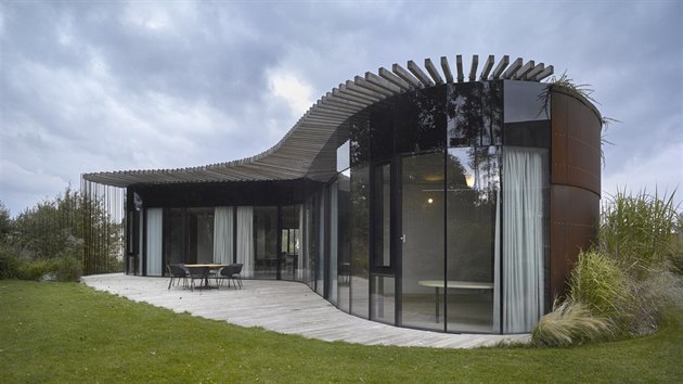 Dům ve tvaru srdce od architektky Daniely Polubědovové se stal absolutním vítězem v soutěži Interiér roku 2017.