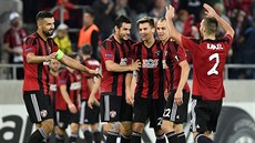 Fotbalisté Trnavy oslavují překvapivou výhru nad belgickým Anderlechtem.