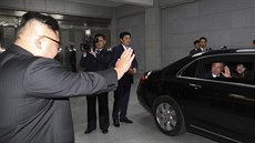 Kim ong-un se louí s jihokorejským prezidentem Mun e-inem po skonení...