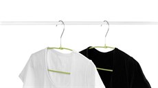 Oble�ení velmi prosp�je, pokud ho po p�íchodu dom� pov�síme na ramínko a...