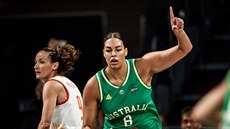 Australská basketbalistka Liz Cambageová ádí v semifinále MS, smutn se ohlíí...