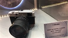 Zenit M, první plnoformátová bezzrcadlovka z Ruska