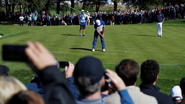 Francesco Molinari z evropskho vbru v prbhu tetho dne Ryder cupu.