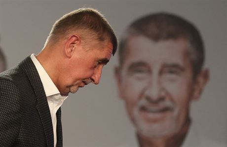 Andrej Babi ve volebním tábu hnutí ANO v praském OD Kotva. (6. íjna 2018)