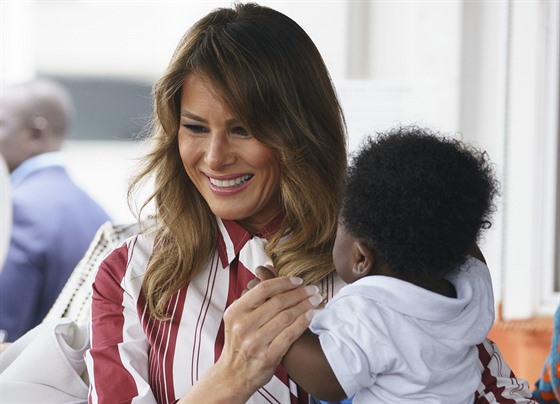 První dáma Spojených stát Melania Trumpová na návtv Ghany (2. íjna 2018)