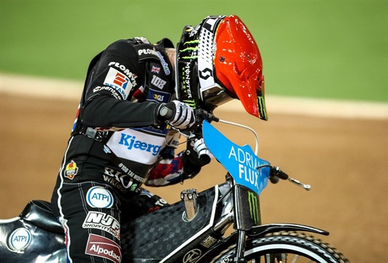 Britský plochodráník Tai Woffinden