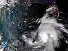 Hurikán Michael se blíí k pobeí Floridy. (7. íjna 2018)