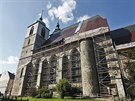 Nynj rekonstrukce stechy kostela je nejvt od roku 1539, kdy musel bt po...